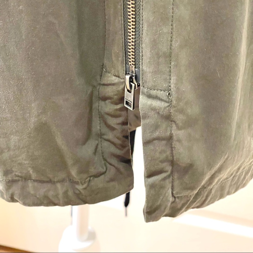 Zanerobe Mens Bomber Jacket with Back Tie in Army Green Size M - Picture 12 of 16